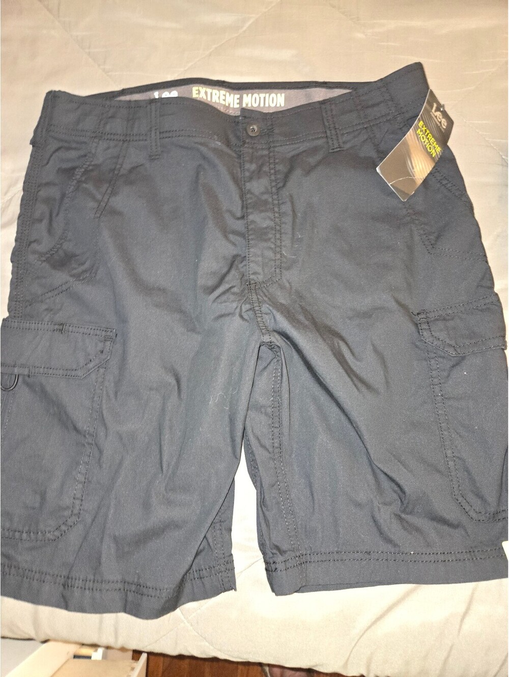 Lee Extreme Motion Black Cargo Shorts Size 36 Waist